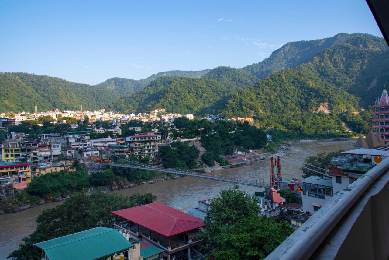 Madpackers Rishikesh 2-0 Hostel Exterior photo