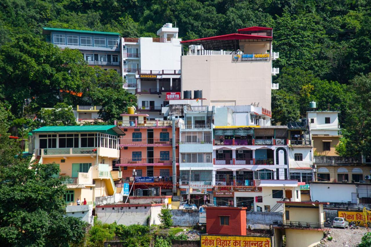 Madpackers Rishikesh 2-0 Hostel Exterior photo