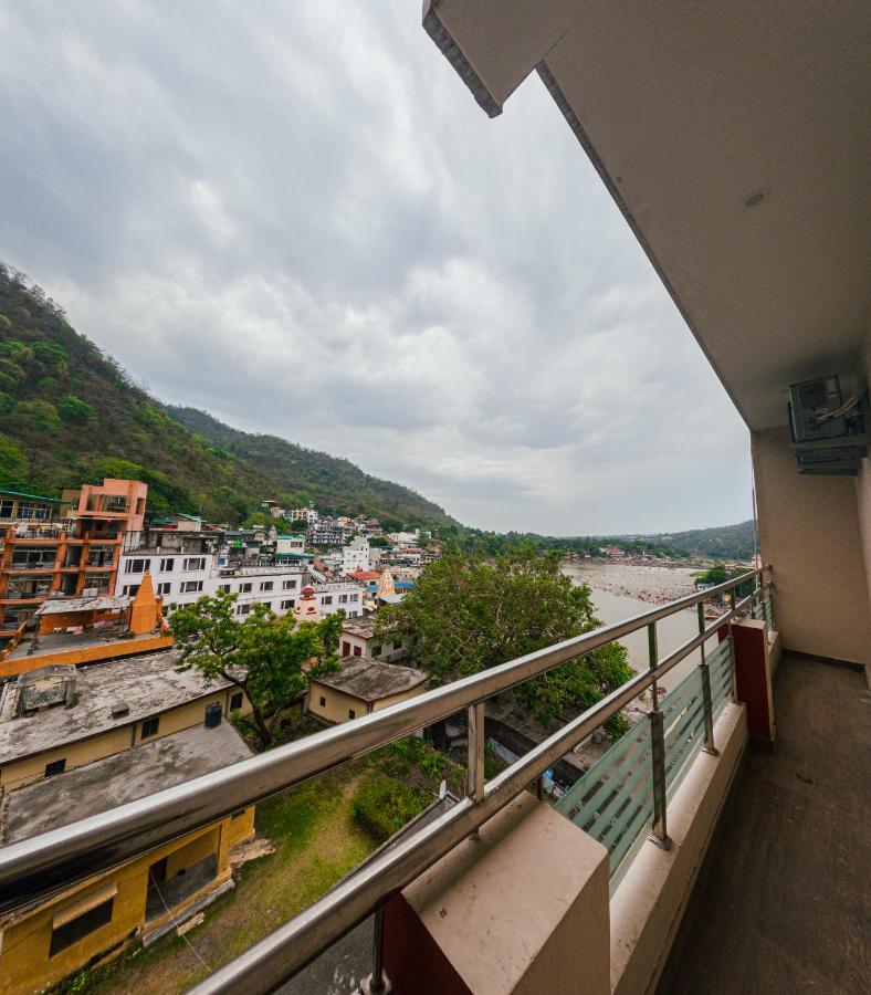 Madpackers Rishikesh 2-0 Hostel Exterior photo